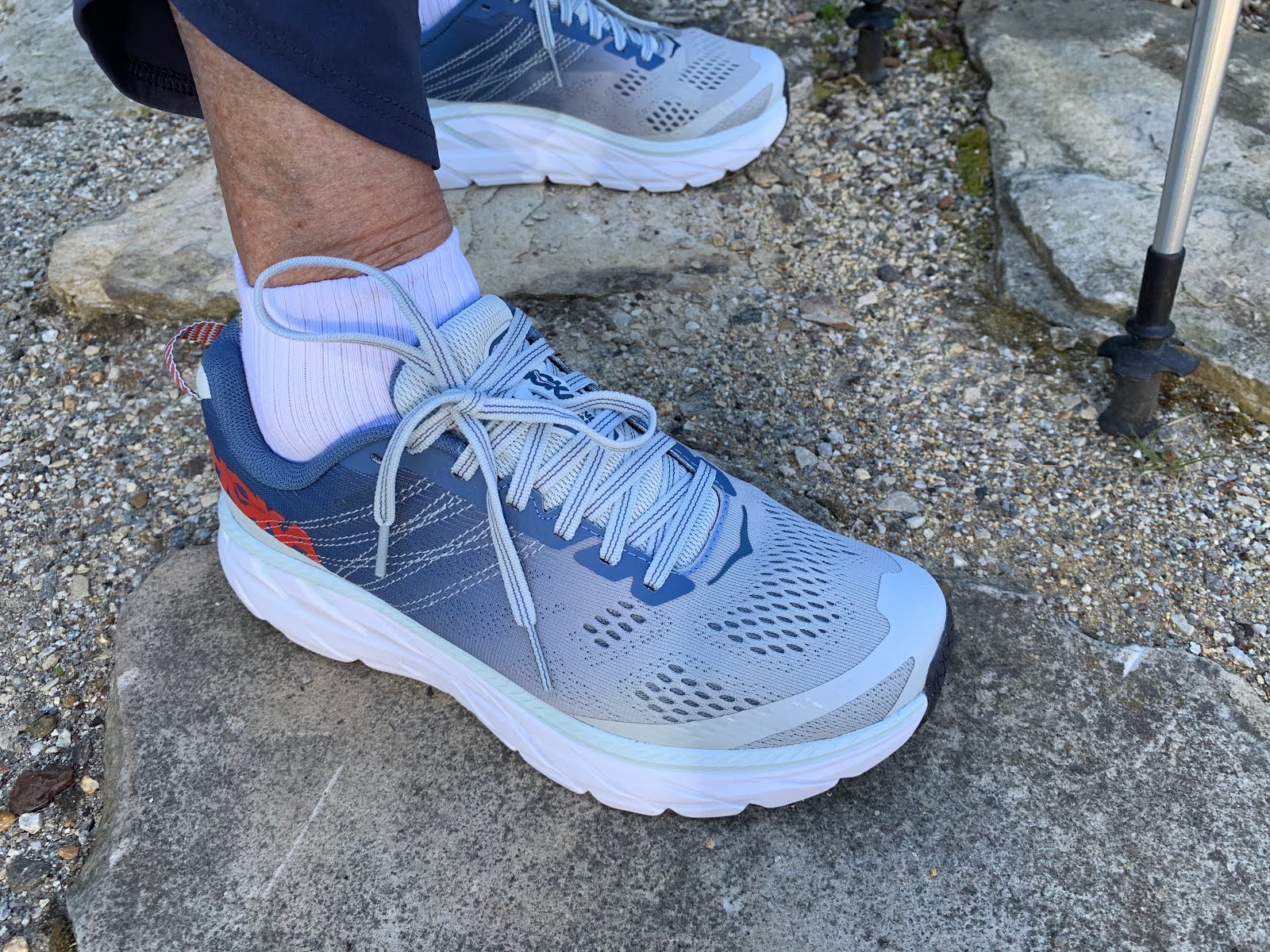 Hoka One One Clifton 6