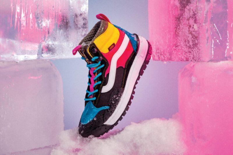 Кроссовки Vans UltraRange EXO Hi MTE разработанные чтобы противостоять стихиям