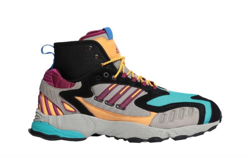 Трейловые кроссовки Adidas Originals Torsion TRDC Mid в цвете «Tech Beige/Power Berry/Solar Gold»