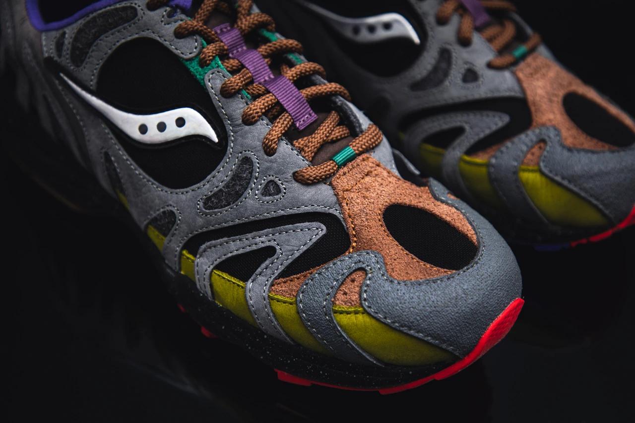 Bodega & Saucony GRID Azura 2000 “Ever Ready”
