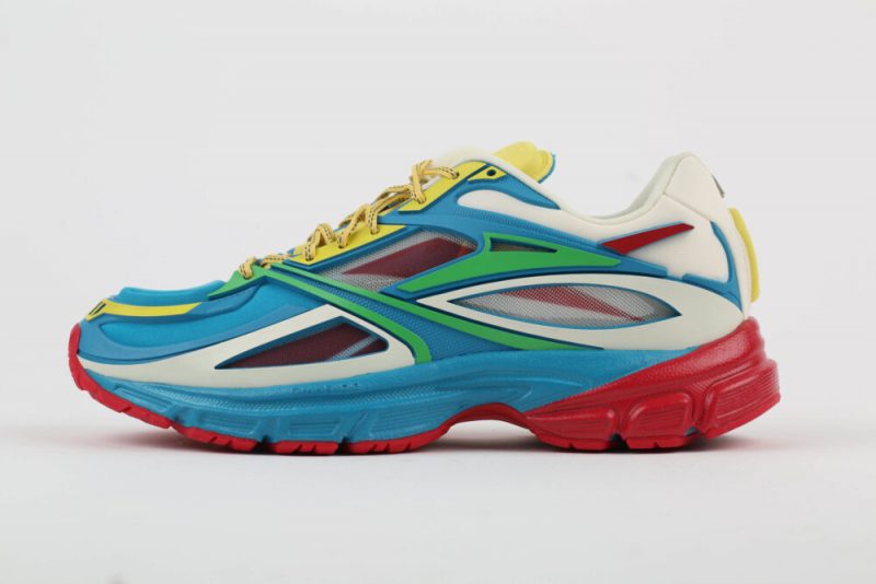 Многослойные кроссовки Reebok Premier Road Modern с марафонской палитрой