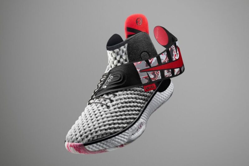Первый взгляд на новые баскетбольные Nike Air Zoom UNVRS с технологией Flyease