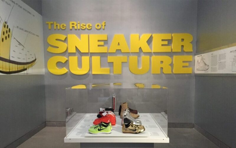 Выставка кроссовок в Бруклинском музее