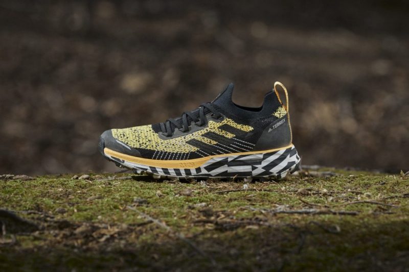 Adidas TERREX и Parley создали кроссовки PROTOHYPE Trail Running рассчитанные на бездорожье